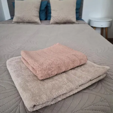 2- Apartment *